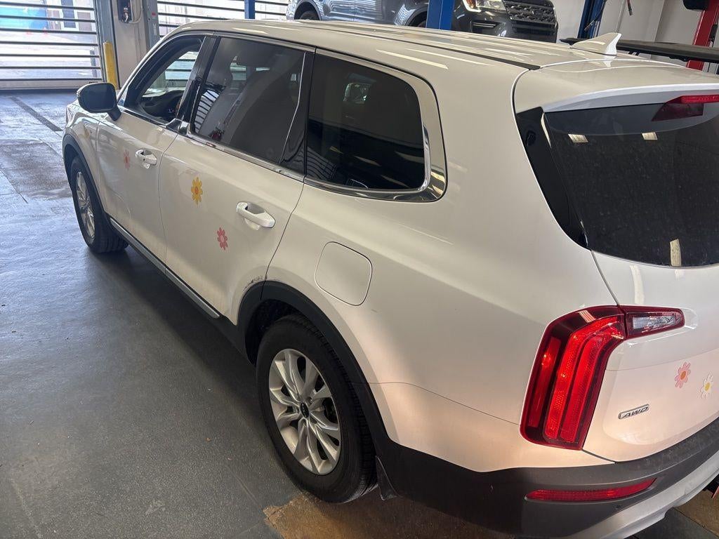 2022 Kia Telluride LX