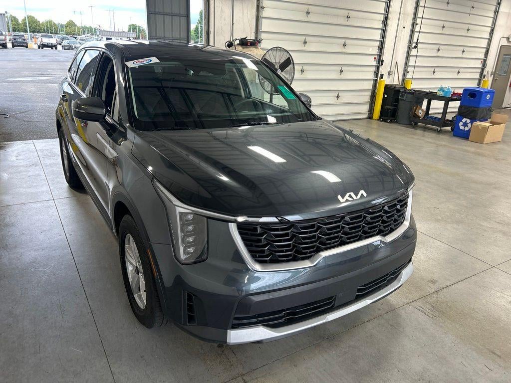 2025 Kia Sorento LX