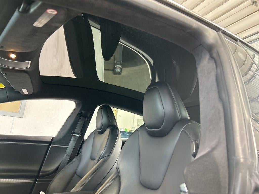 2020 Tesla Model S Long Range