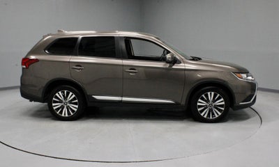 2019 Mitsubishi Outlander SE