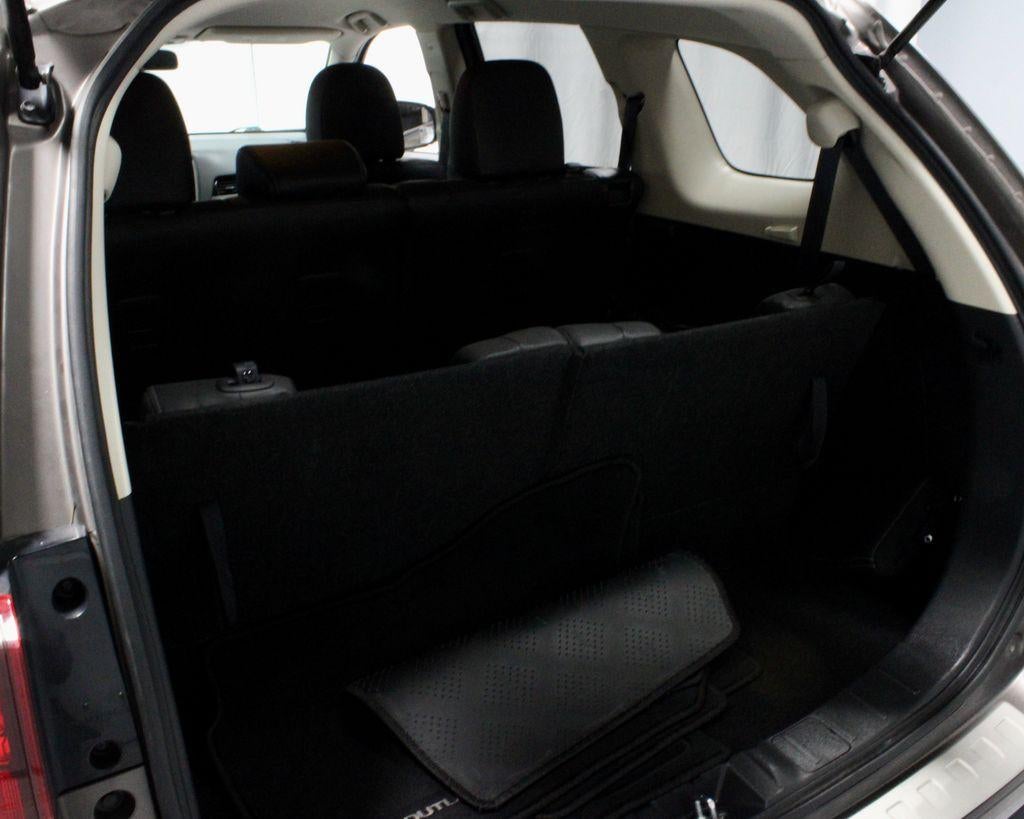 2019 Mitsubishi Outlander SE