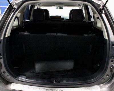 2019 Mitsubishi Outlander SE