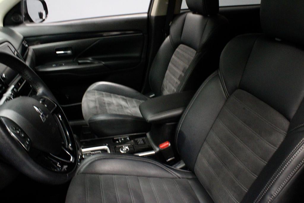 2019 Mitsubishi Outlander SE