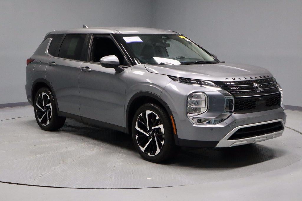 2022 Mitsubishi Outlander
