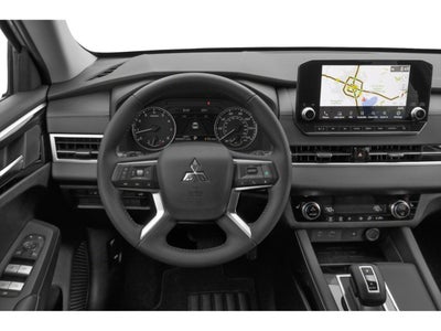2022 Mitsubishi Outlander SE