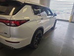 2023 Mitsubishi Outlander SE Black Edition