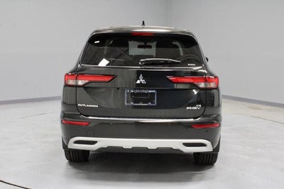 2023 Mitsubishi Outlander PHEV SE