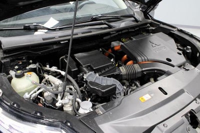 2023 Mitsubishi Outlander PHEV SE