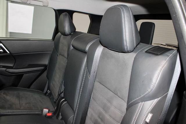 2023 Mitsubishi Outlander PHEV SE