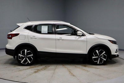 2022 Nissan Rogue Sport SL