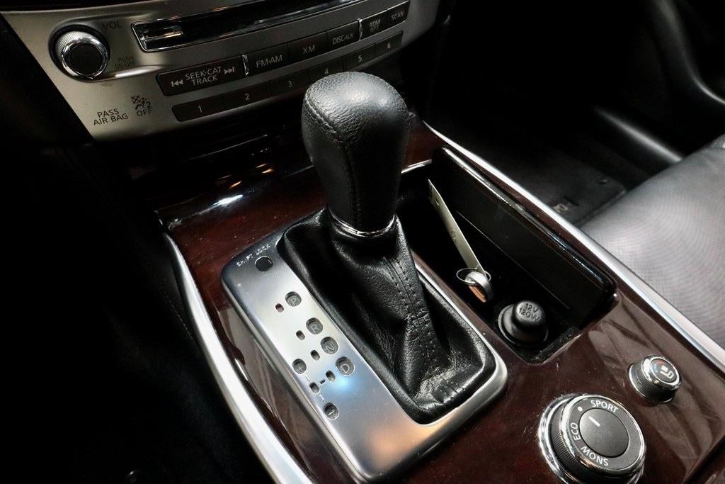 2017 INFINITI Q70 3.7X