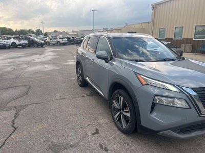 2021 Nissan Rogue SL