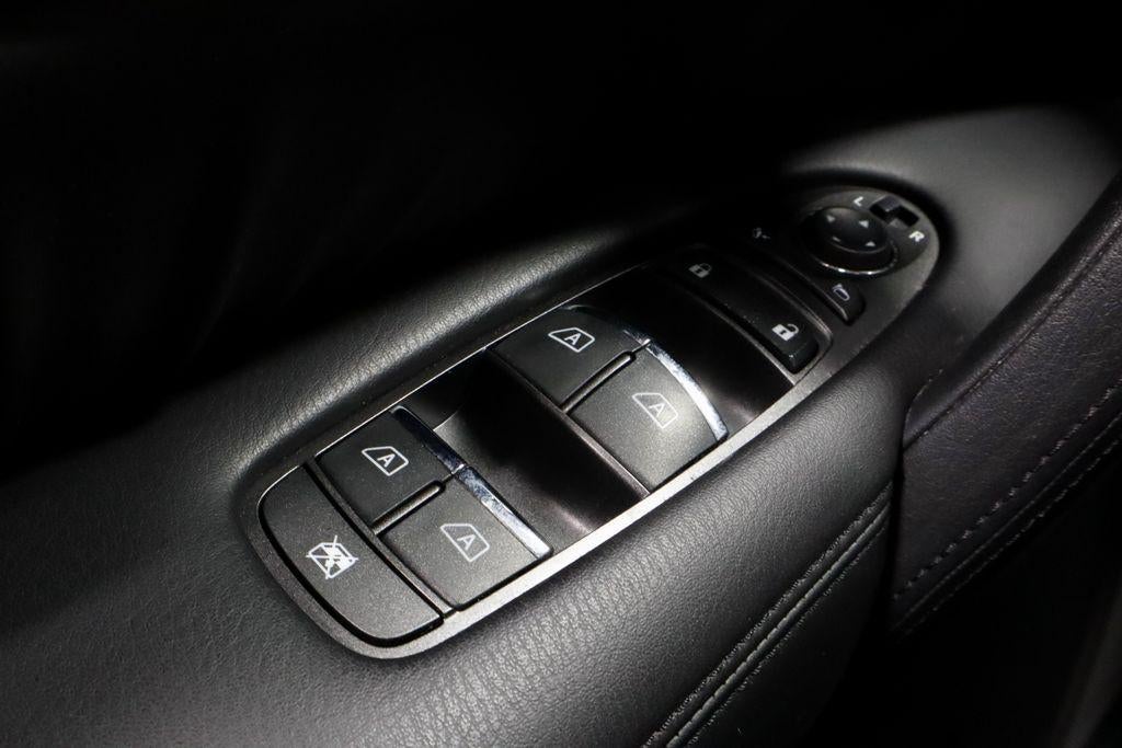 2023 Nissan Armada SV