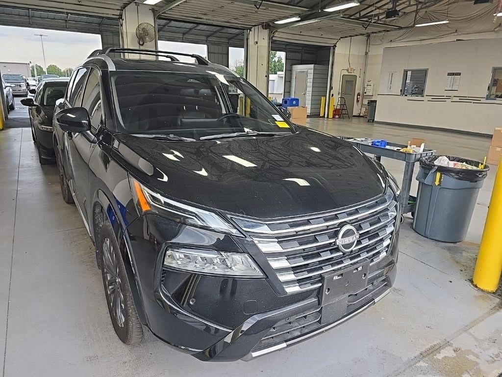2025 Nissan Rogue Platinum