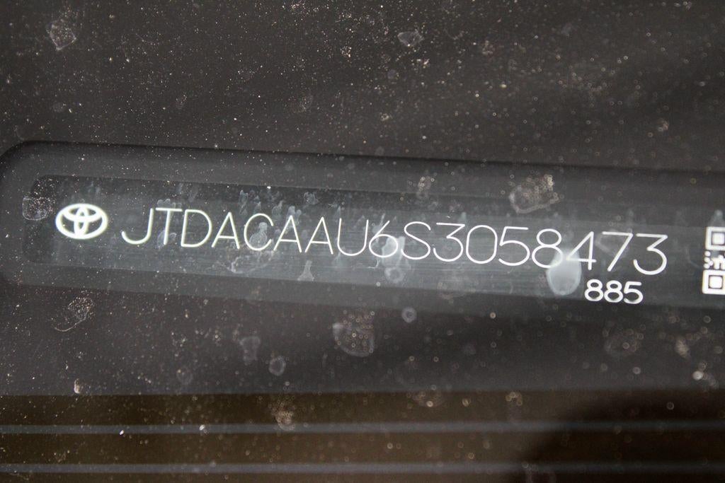 2025 Toyota Prius LE