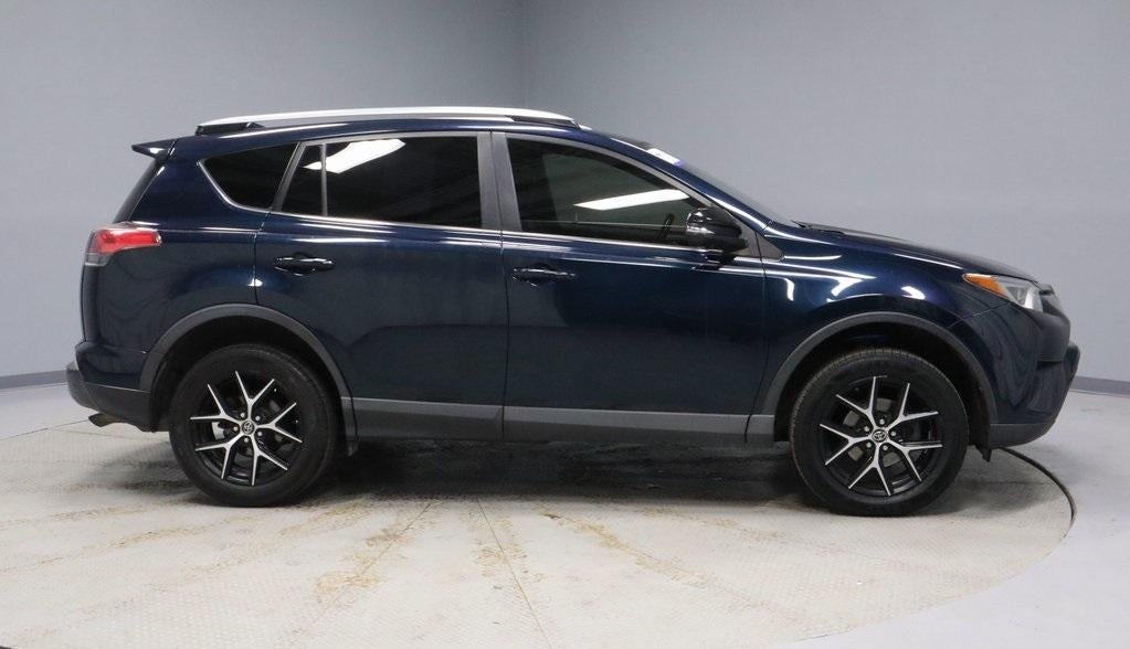 2018 Toyota RAV4 SE