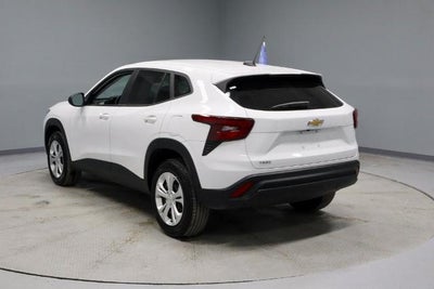 2025 Chevrolet Trax LS