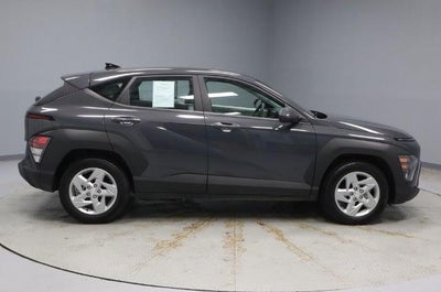2024 Hyundai KONA SE