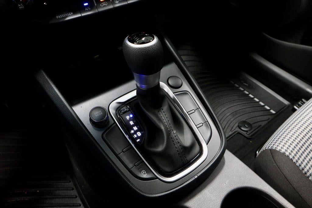 2023 Hyundai KONA SE