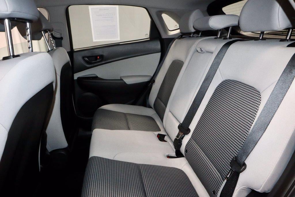 2023 Hyundai KONA SE