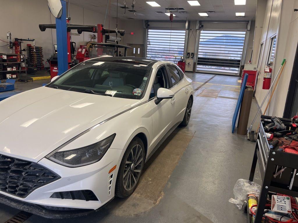 2022 Hyundai SONATA Limited