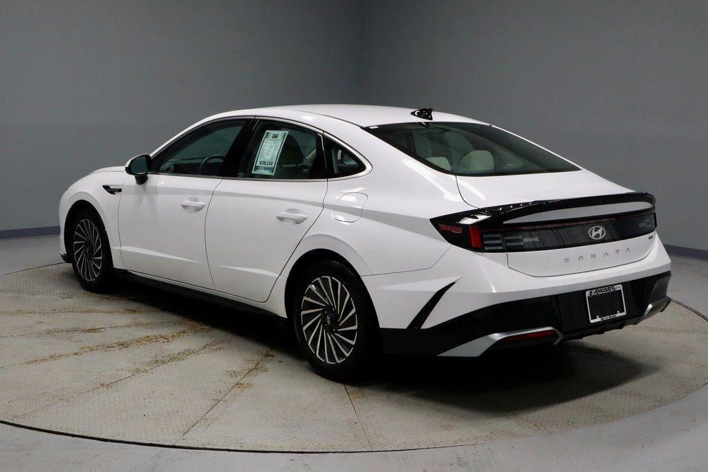 2025 Hyundai SONATA Hybrid SEL