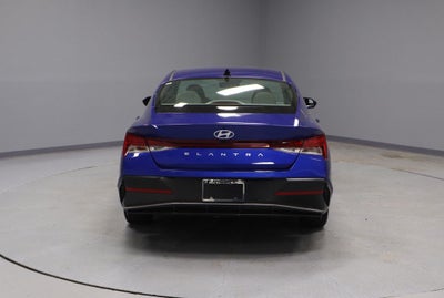 2025 Hyundai ELANTRA SEL Convenience