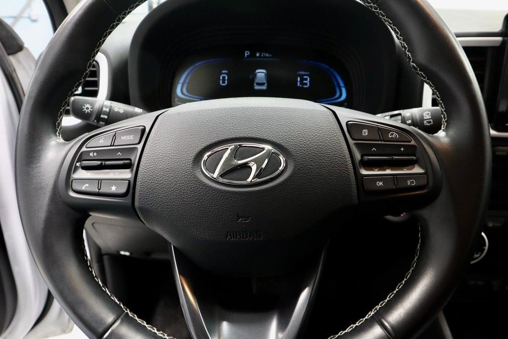 2023 Hyundai VENUE Limited