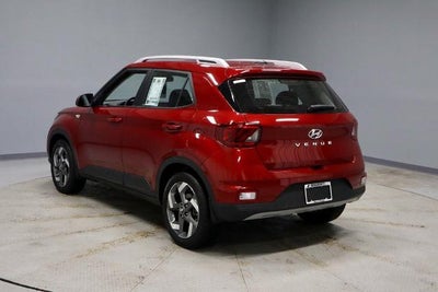 2025 Hyundai VENUE SEL