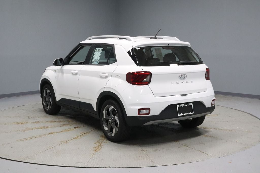 2025 Hyundai VENUE SEL