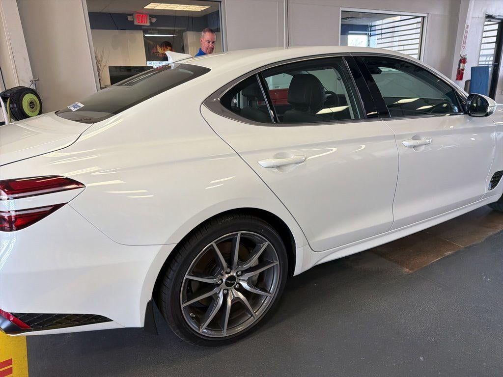 2024 Genesis G70 2.5T