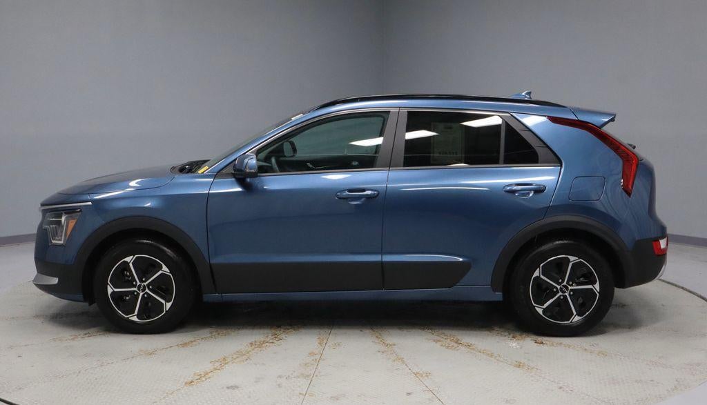 2025 Kia Niro EX