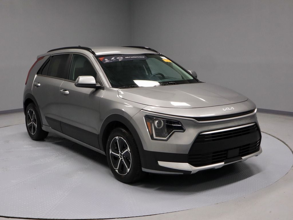 2023 Kia Niro EX