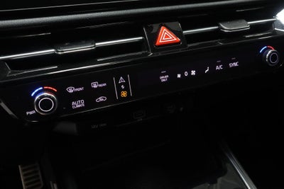 2023 Kia Niro EX Touring