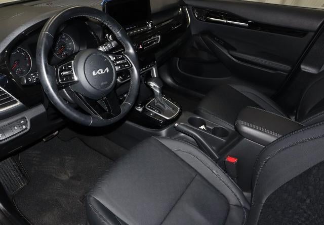 2022 Kia Seltos EX