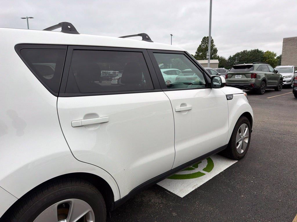 2015 Kia Soul Base