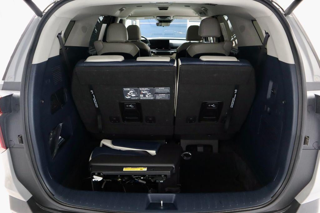 2025 Kia Carnival EX