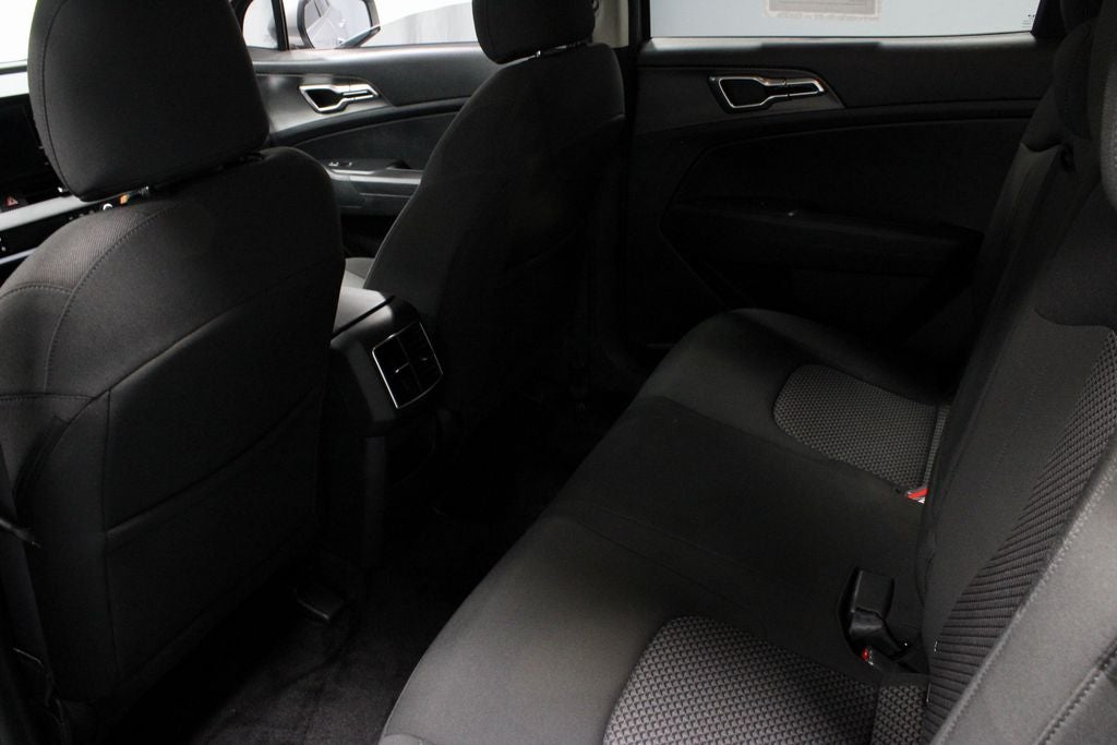 2025 Kia Sportage Hybrid LX