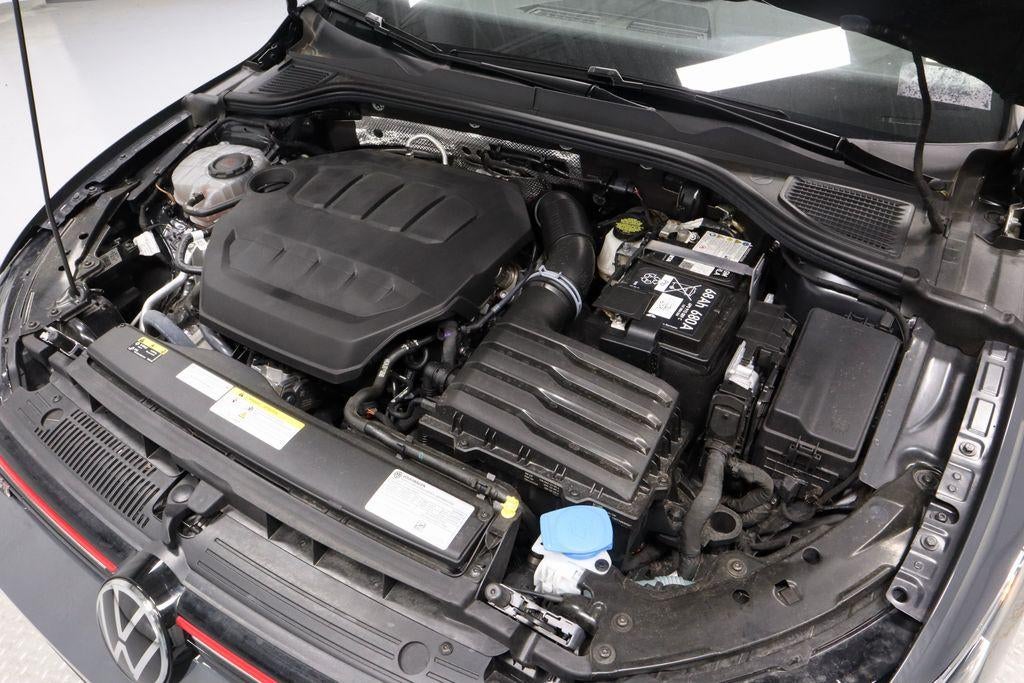 2024 Volkswagen Golf GTI SE