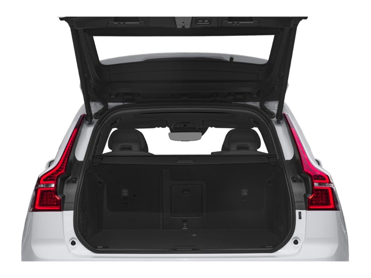 2020 Volvo XC60 T5 Momentum