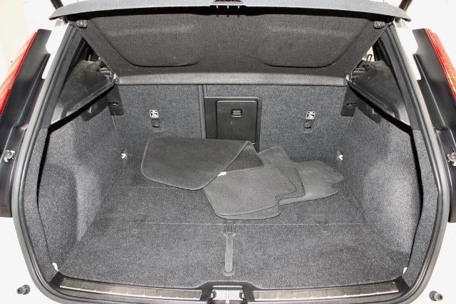 2022 Volvo XC40 T5 Inscription