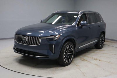 2025 Volvo XC90 B5 Plus